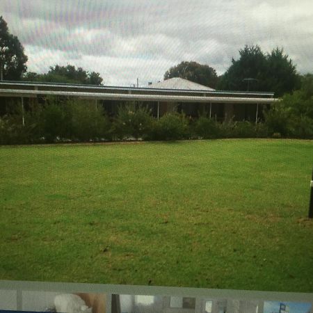 Granite Belt Motel Stanthorpe Exterior photo